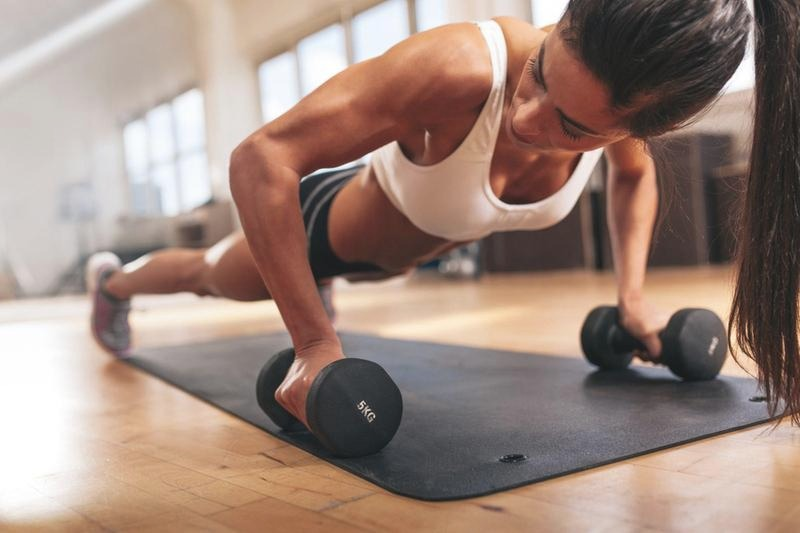CrossFit: zdrowy trening czy ryzyko kontuzji? Fakty bez mitów