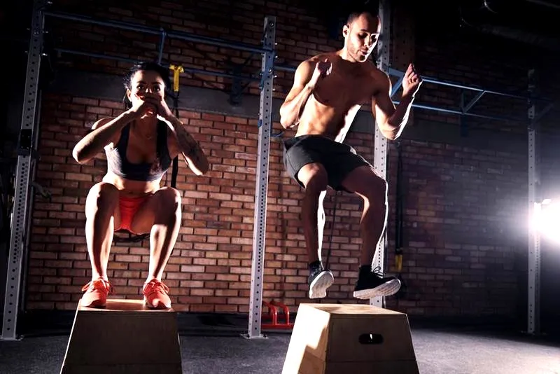 Jak długo trwa trening CrossFit i jaka jest jego struktura