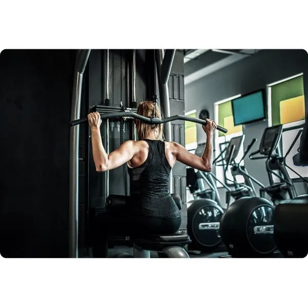 Najlepsze odżywki na CrossFit — jak zyskać siłę, przyspieszyć regenerację i poprawić wyniki