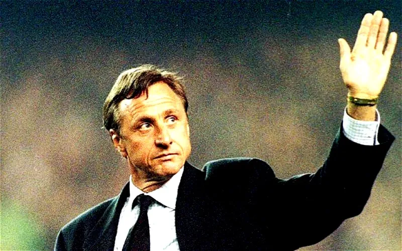 Numer 14: piłkarze, którzy rozsławili tę kultową koszulkę