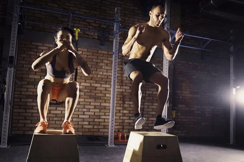 Ćwiczenia CrossFit na start