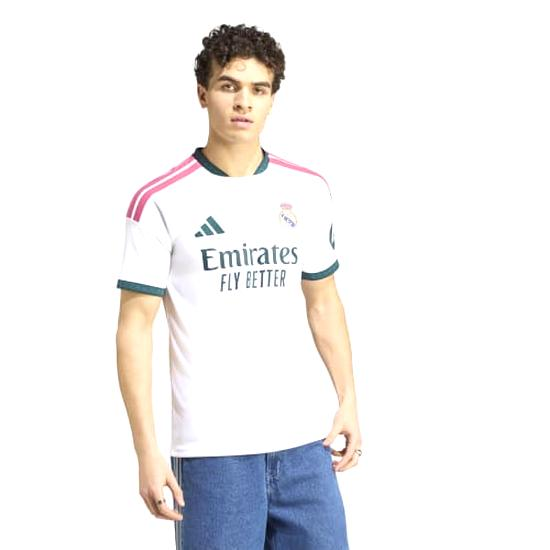 Real Madryt triumf