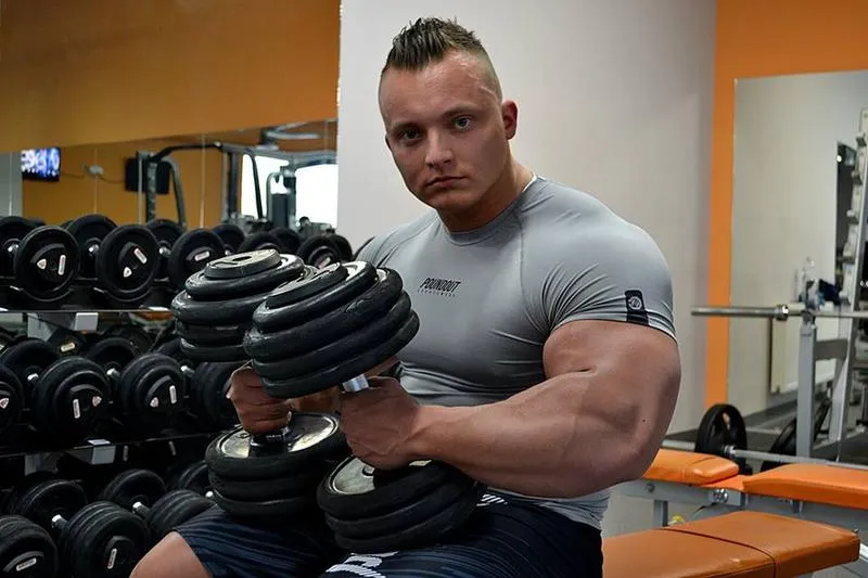 Wzrost bicepsa