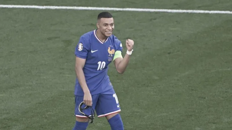 Zarobki Mbappé w Realu