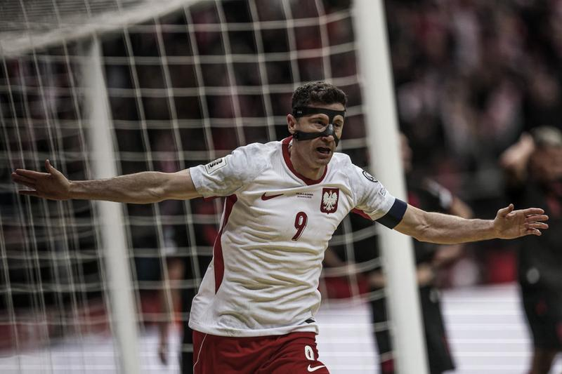 Zarobki Roberta Lewandowskiego